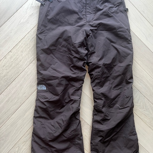 Girls North Face insulated snow pants/ski pants. Size Large. Pristine. Brown.. - Picture 2 of 4